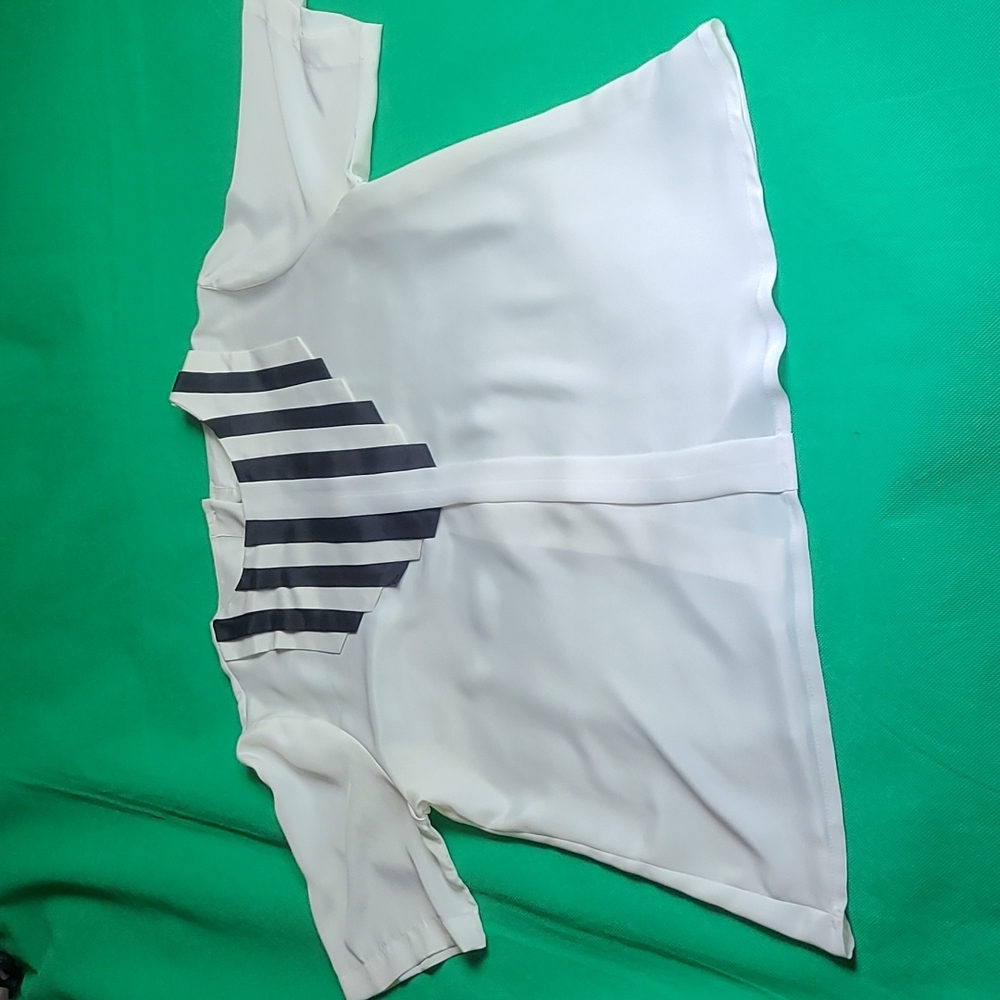 Nicola Ladies Blouse 👚 ♥